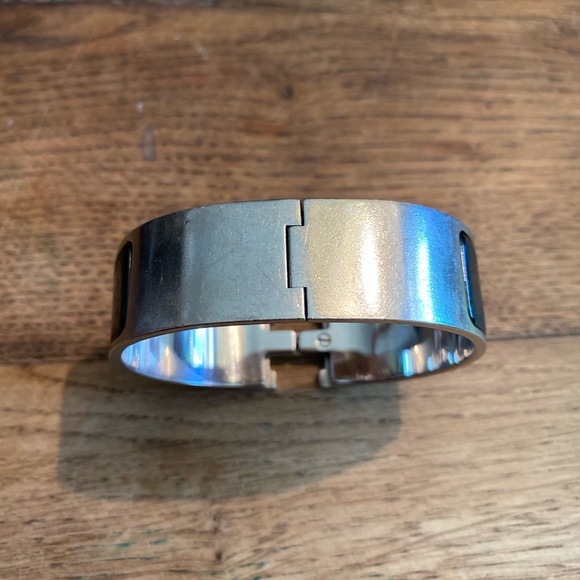 Hermes clic clac large H bracelet - Picture 4 of 7